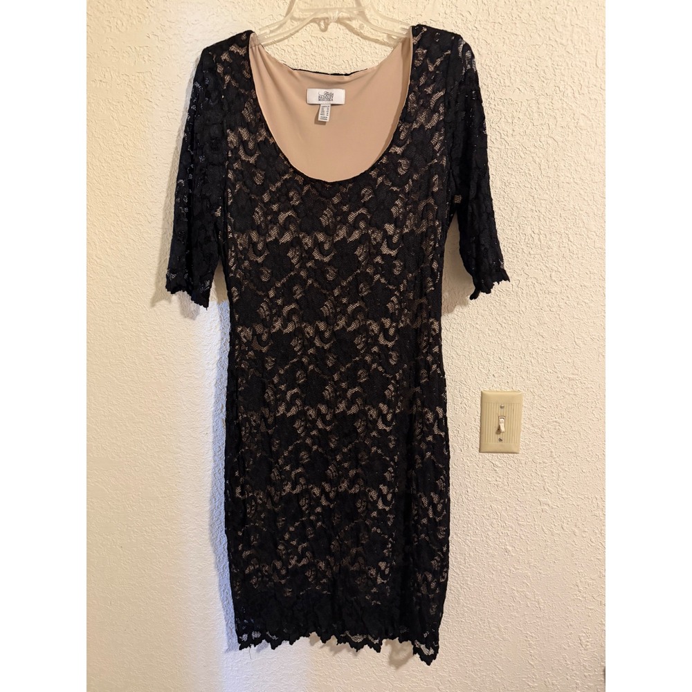 Belle Badgley Mischka Black Floral Lace Sheath Dress Tan Lining Womens 14